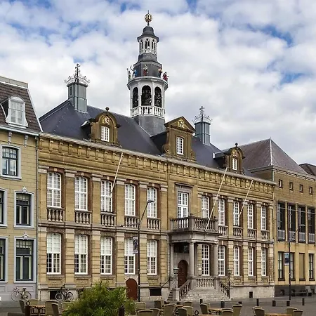 Apartament Modern & *