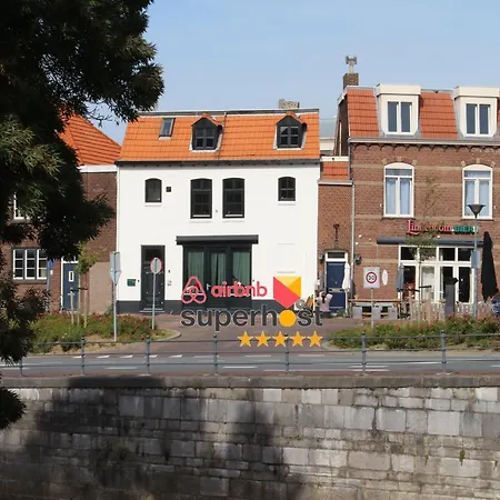 Modern & * Roermond